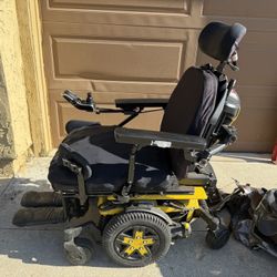 Quantum Rehab iLevel Power Wheelchair (Edge 3 / Q6 Edge 3) 