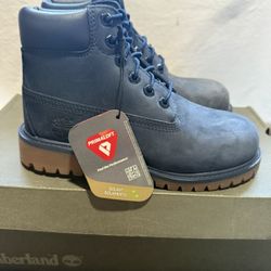 New In Box Timberland Boots Size 1 Youth 