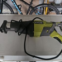  RYOBI
Corded Reciprocating Saw
