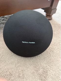 HK Onyx Studio 4 Bluetooth Speaker