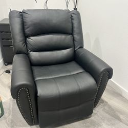 Recliner Chair 
