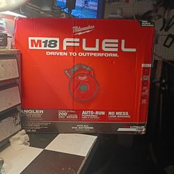 Milwaukee M18 Fuel Angler Interchangeable Fish Tape System