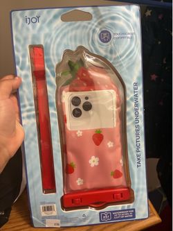 Waterproof phone pouch