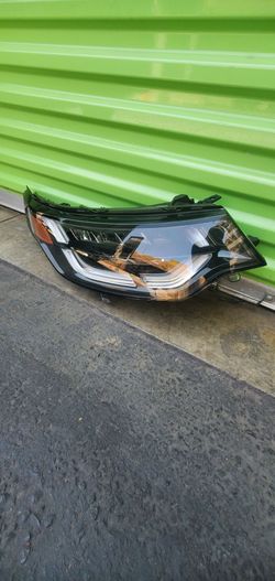 LAND ROVER DISCOVERY HEADLIGHT 2017-2018-2019-2020