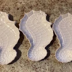 Seahorse Plates