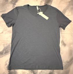 Men’s V-Neck Short Sleeve Shirt - Size L - Gray - New