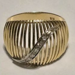18k Solid Yellow Gold Vintage Gate Style Diamond Ring Size 7