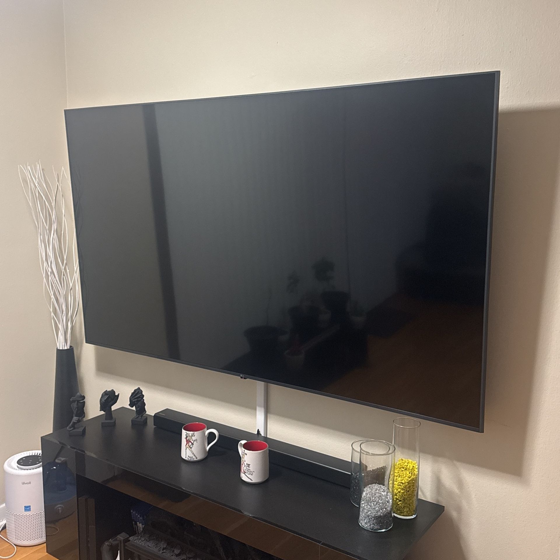 Tv LG 75in