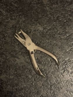 Metal Single Hole Punch Pliers