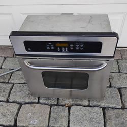 GE 27-inch, built-in single electric wall oven