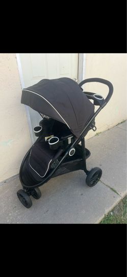 GRACO STROLLER TRAVEL SYSTEM
