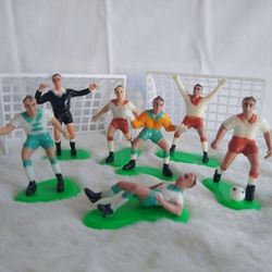 9 piece Soccer cake toppers