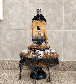 HALLOWEEN PROP/ DECOR…SKELETON GRAVEYARD
