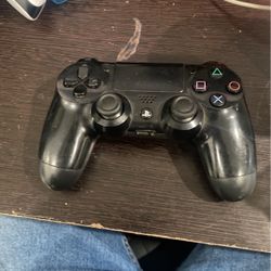 PS4 Controller 