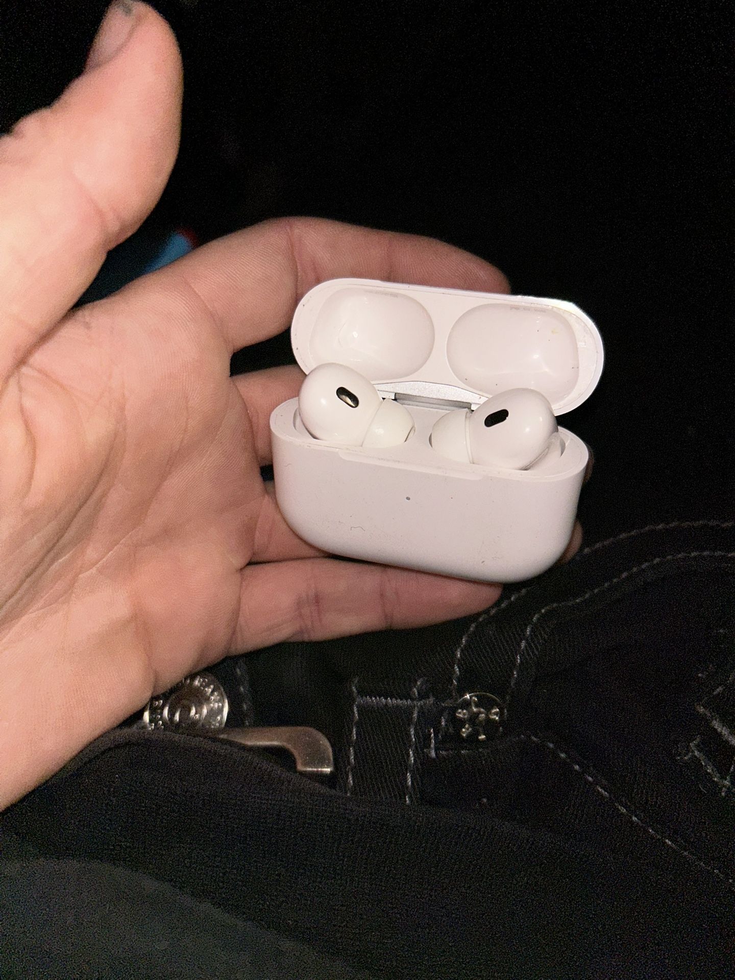 Used AirPod Pro 2nd Gen