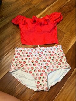 Women’s pink desert strawberry two piece high waisted swimsuit. Size xl