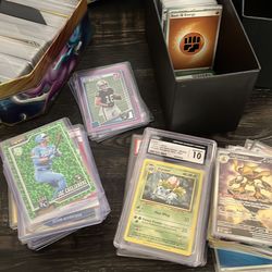 Pokemon/sports card bundle!