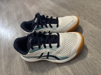 Youth ASICS Upcourt 5 Indoor Court Volleyball Shoes