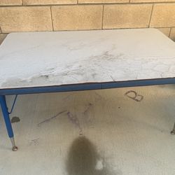 Free Table
