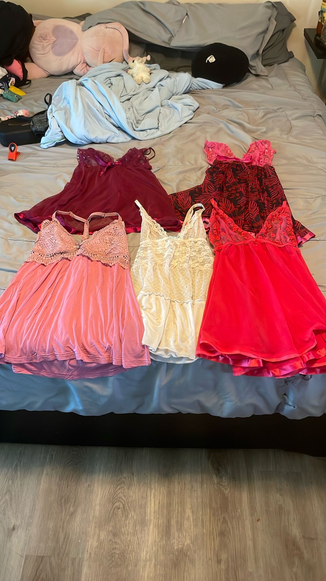 Woman’s Lingerie  M/L