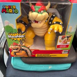 Super Mario Big Bad Bowser 12-Inch Figure