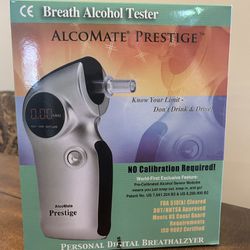 AlcoMate Prestige Breathalyzer, Red