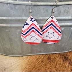 Faux Lather Red White And Blue Star Earrings 