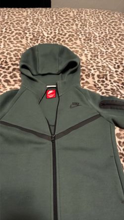 Nike Tech Fleece Full-Zip Hoodie