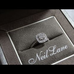 Neil Lane Diamond Engagement Ring & Wedding Band
