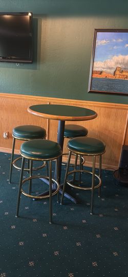 Pub/ Bar  table and stools