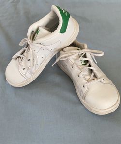 Kid’s Adidas Stan Smith Size 9c