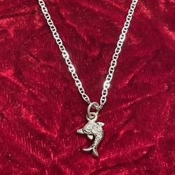 925 NEW SILVER Necklace With 🐬  dolphin 🐬 Pendant 
