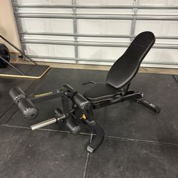 Adjustable Bench w/ Leg Extension/Curl