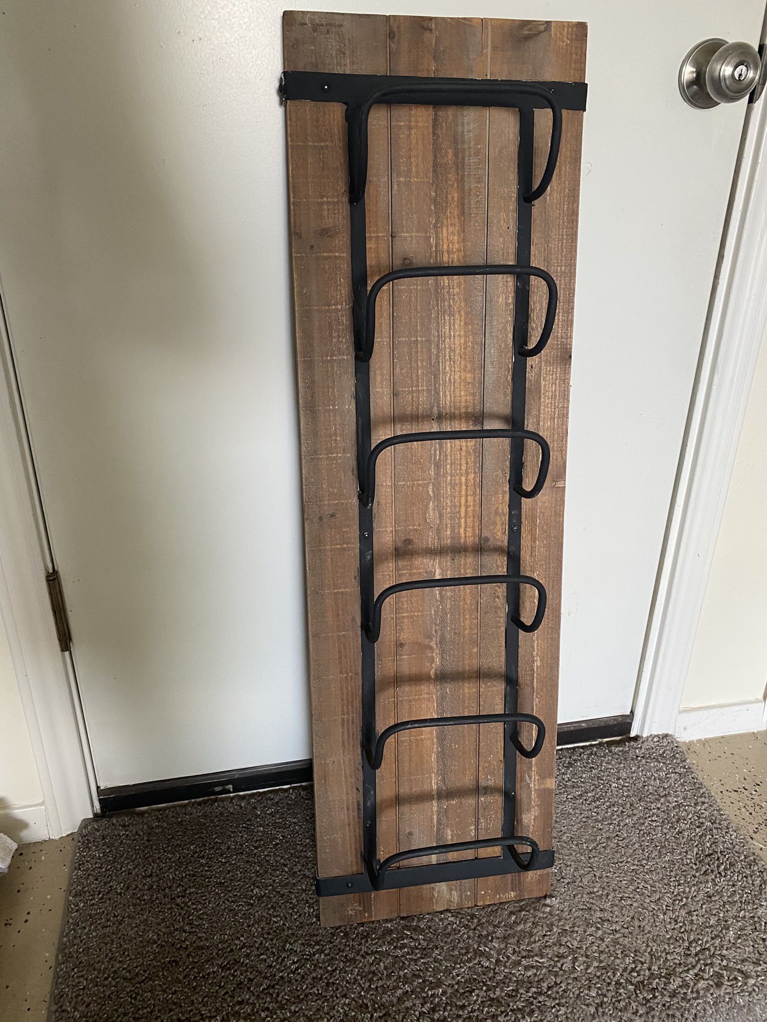 New- Wine Bottle Or Towel Rack