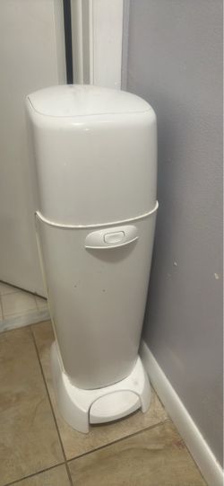 Diaper genie