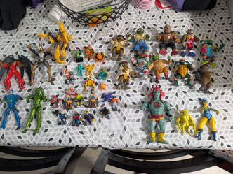 Vintage action figures ((SOLD AS A BUNDLE))