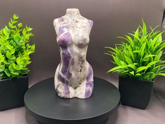 860g 6.1” Dream Amethyst Goddess Body Crystal Carving