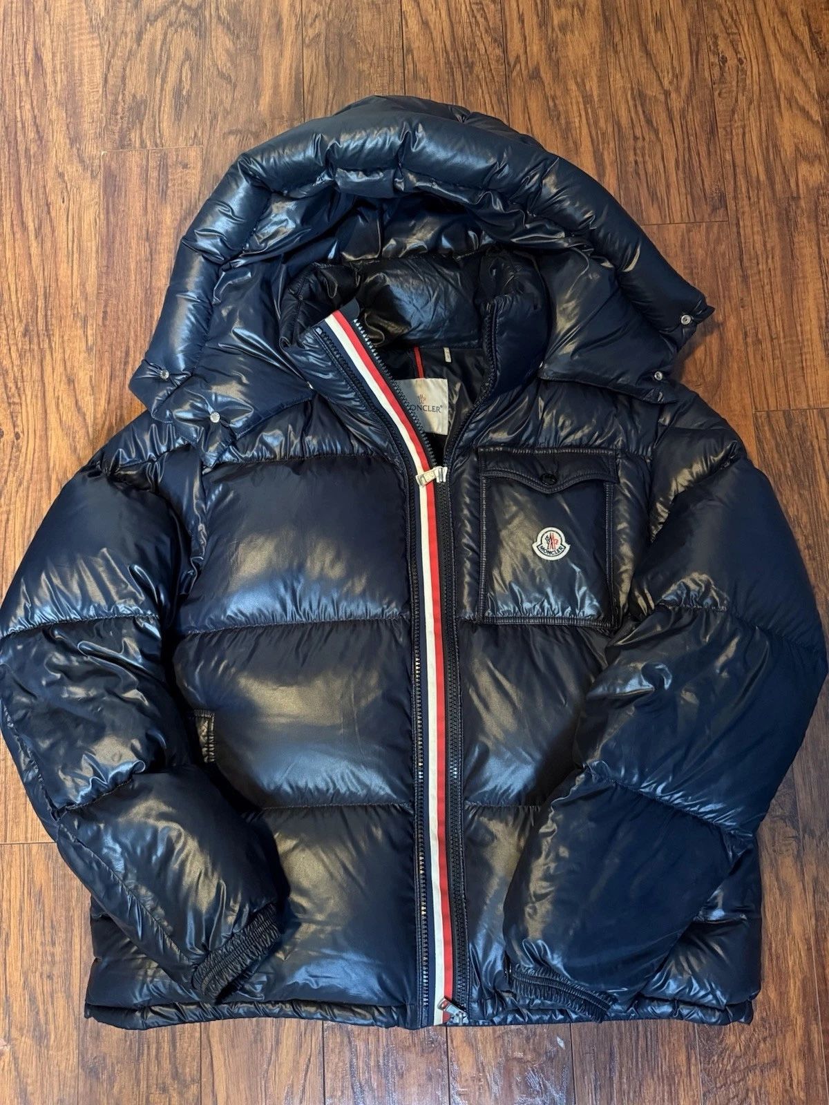 Moncler Montbeliard Hooded Short Down Jacket