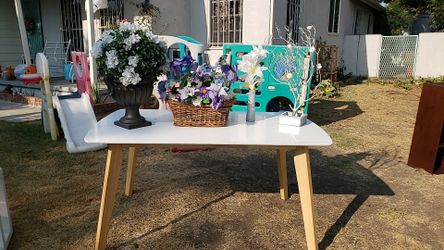 Artificial flowers