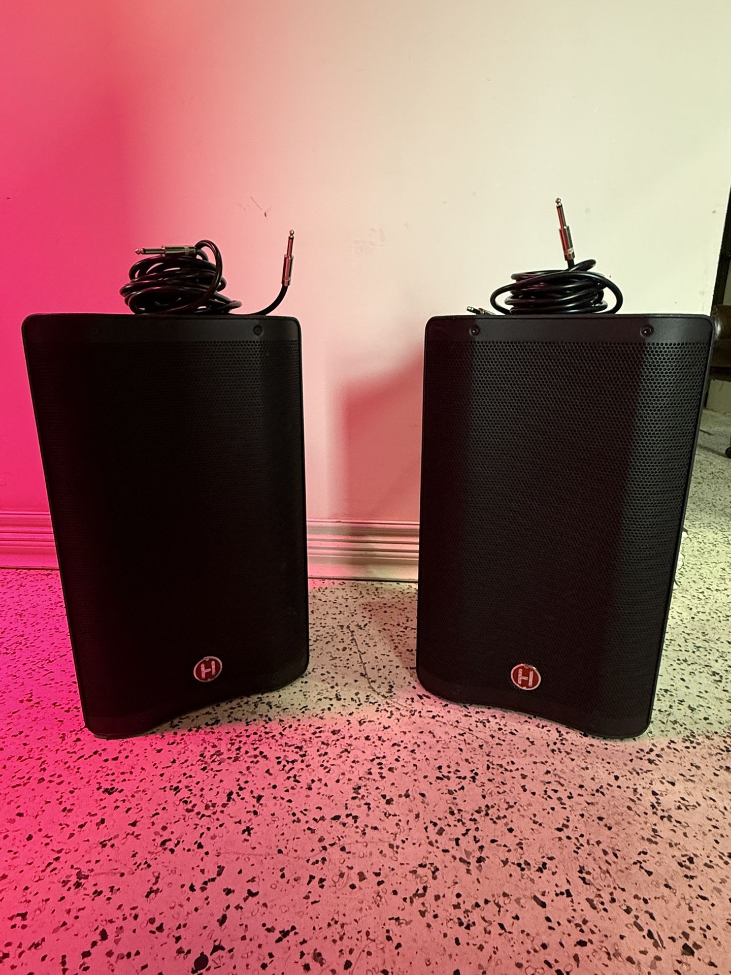 Used Harbinger M200-BT (PAIR) Powered Speaker