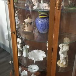 Rounded Glass Curio Cabinet 
