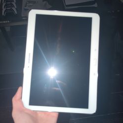 Samsung  Tablet SM-T530NU 16GB