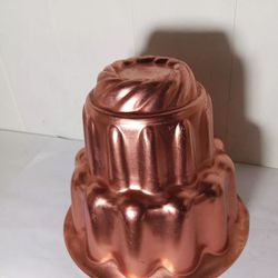 Vintage 6 Cup Three Tier Copper Mold