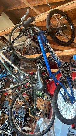 2 Bicycles
