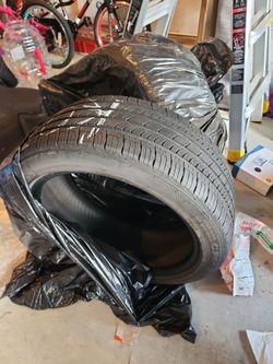 2 Kia Optima tires