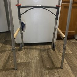 Walker / Adult 