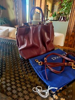Dooney and bourke florentine purse