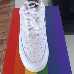 NIKE AIR FORCE 1 BETRUE