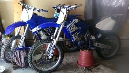 In search of YZ 125 complete motor and all other parts...