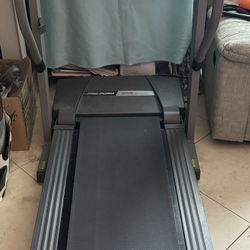 50%OFF! Pro-Form 345 Cooling Breeze Treadmill Space Saver Impact Absorption EXCELLENT CONDITION, Clean!